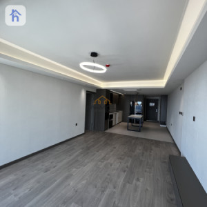 Modern One Bedroom Apartment with City Views image 3