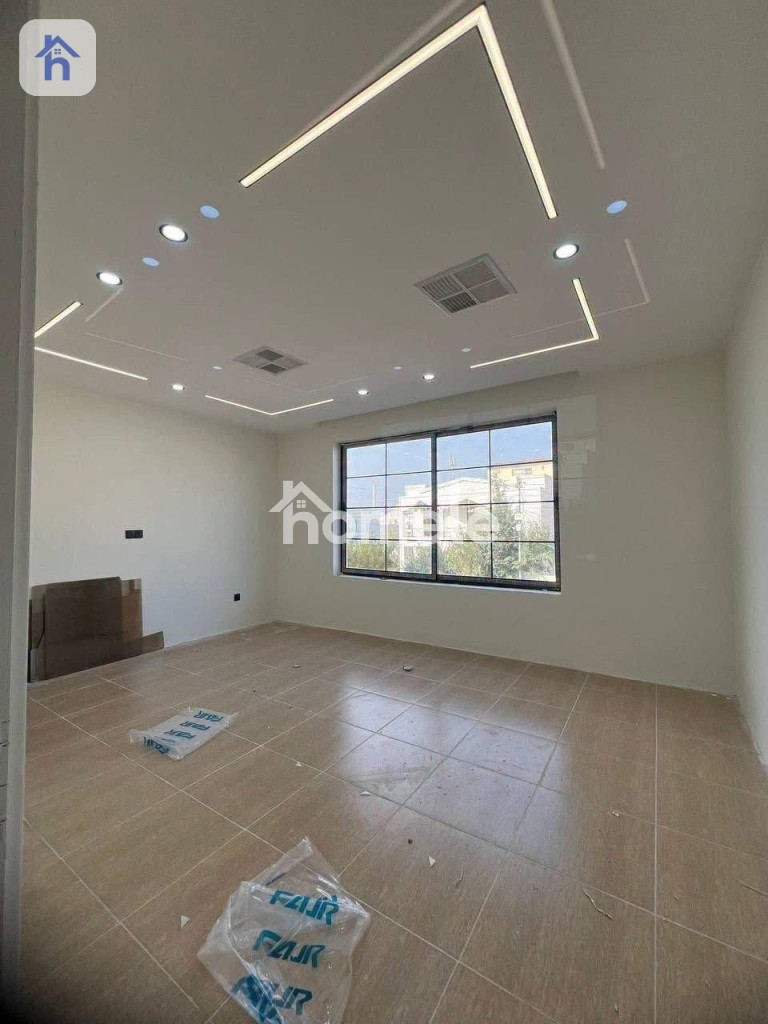 Spacious House in Prime Location Resim 7