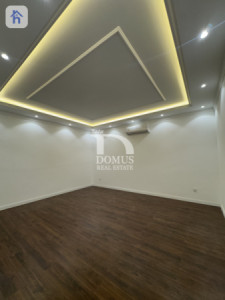 Modern House image 13