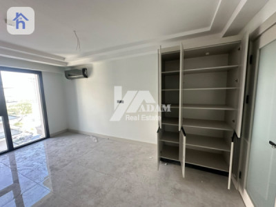 Luxurious 3-Bedroom Apartment in Rami Towers image 13