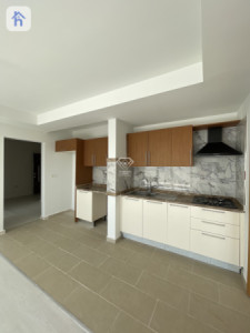 Bright 2-Bedroom Apartment for Rent image 2