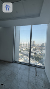 Spacious office with kitchen image 7