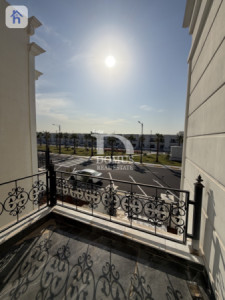 Commercial House Image 15