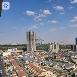 Modern 3-Bedroom Apartment with Stunning Views image 7