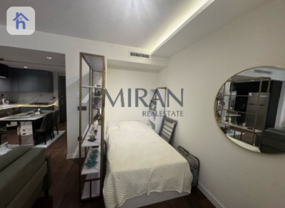 Chic Furnished Apartment in Prime Location Image 4