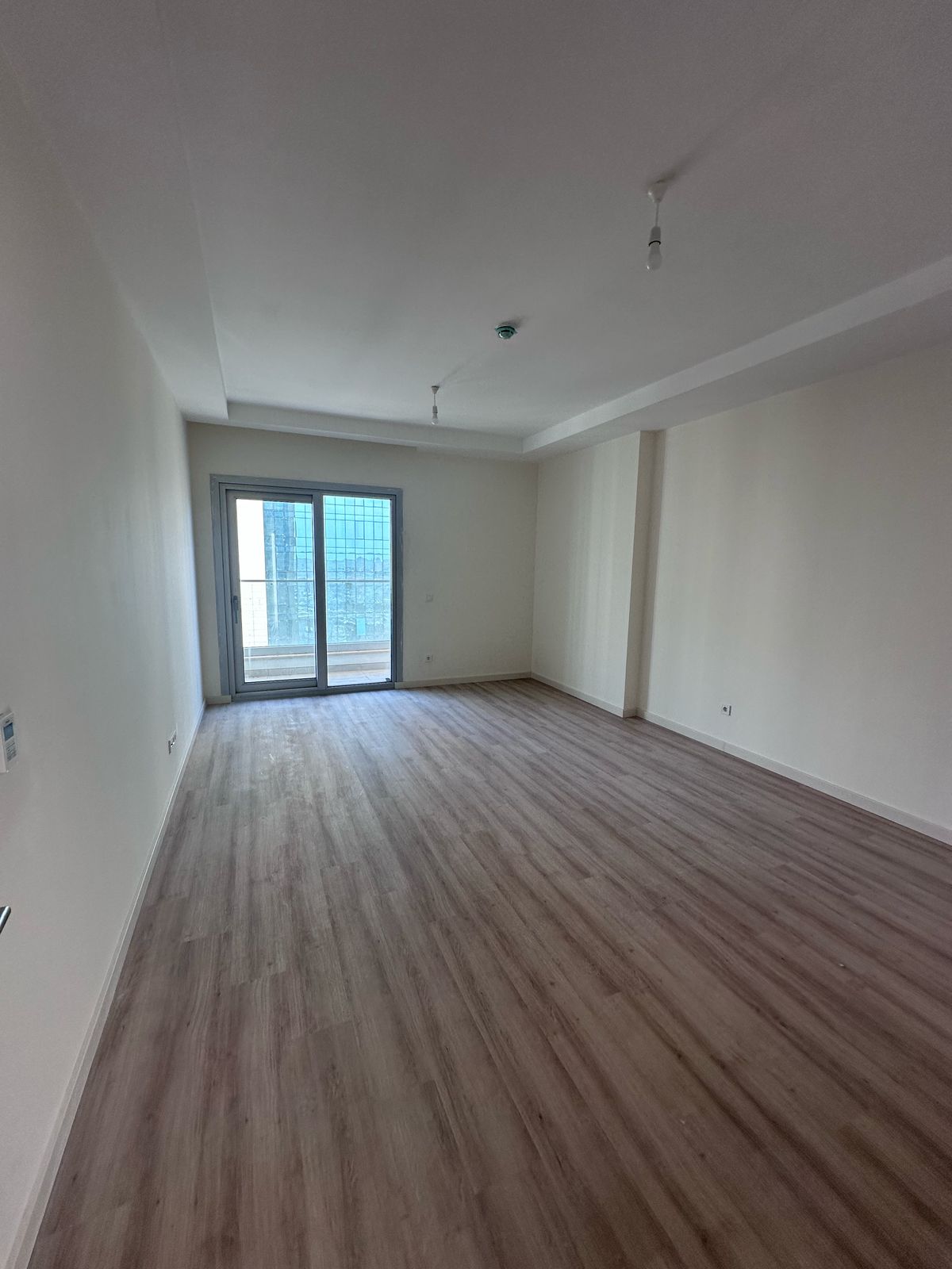 Modern 2 Bedroom Apartment