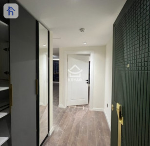 Modern Apartment image 1