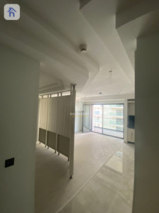 Modern 1 Bedroom Apartment in Rami Towers Image 4