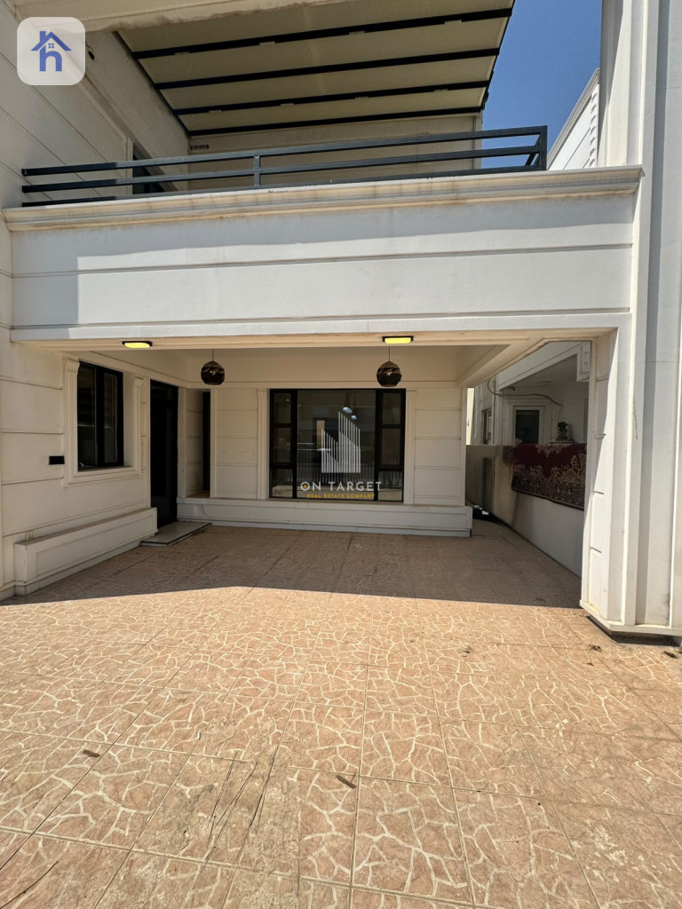 Corner House Resim 2