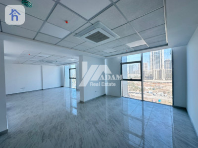 مكتب بمساحة 123 متر مربع مع مطبخ وصالة صورة 3