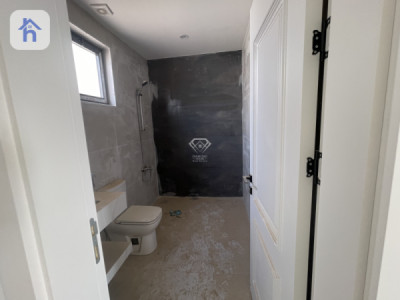 New House image 10