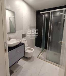 Studio Apartment image 4