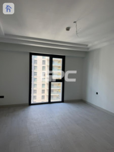 Spacious Apartment in Rami Towers Resim 5