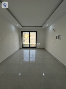Family House with 4 Bedrooms image 8