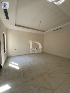 House with 4 Bedrooms in Aram City 2 Image 12
