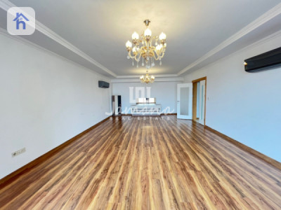 External View Apartment Image 4