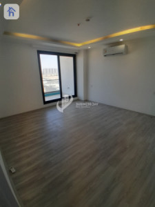 Modern Apartment Image 4