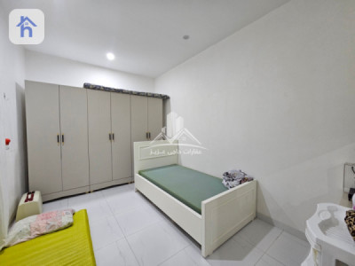 Two-story House with 3 Bedrooms image 7