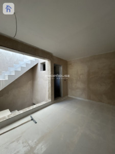 خانوو بەرامبەر باخچە وێنە 3