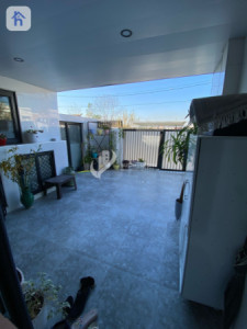 House Opposite Garden image 2