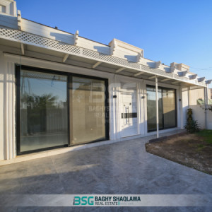 One Floor House image 2