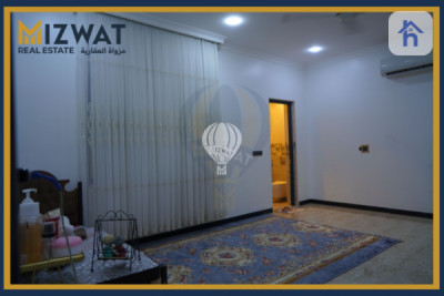 Spacious Family Home in Baghdad Image 20