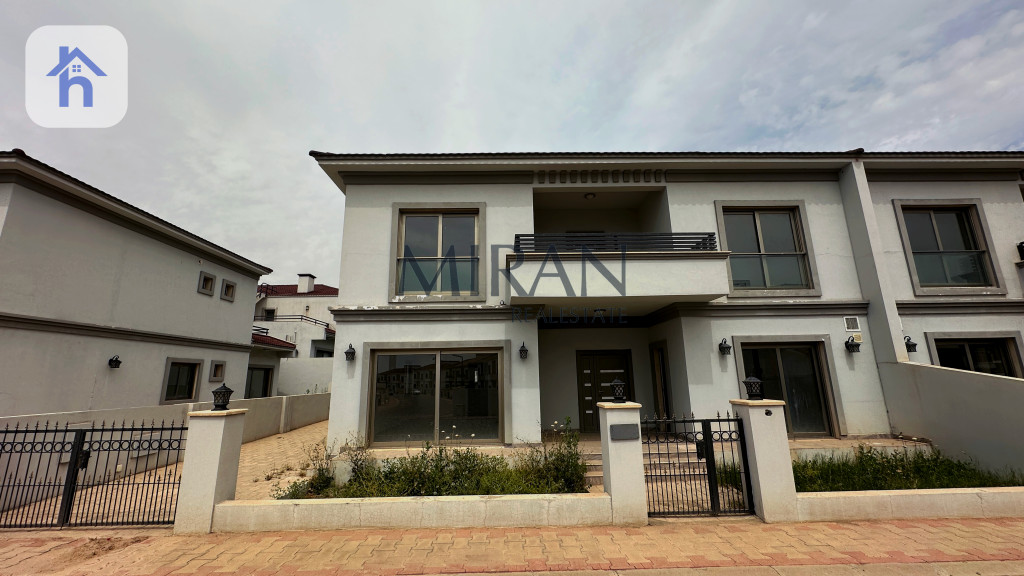 Modern 4 Bedroom House for Rent