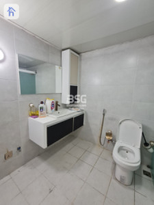 Spacious 4 Bedroom Apartment for Rent Image 13