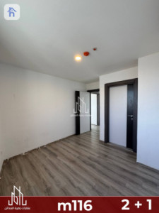 Modern Apartment with 2 Bedrooms Image 6