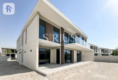 Luxurious Villa with 6 Bedrooms image 1