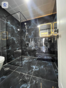 Luxurious 2 Bed Apartment for Sale Image 8