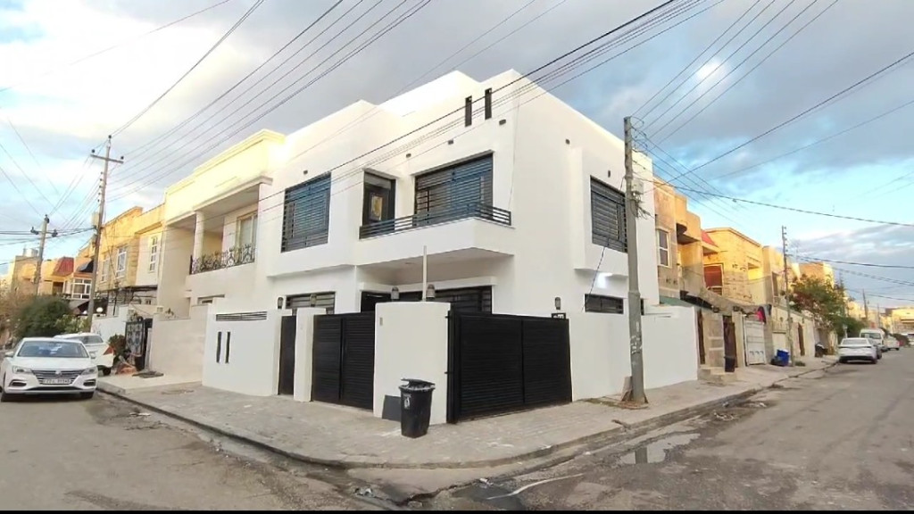 Corner House