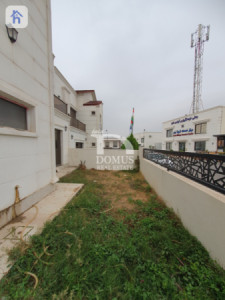 منزل 4 غرف نوم للإيجار في أربيل صورة 4