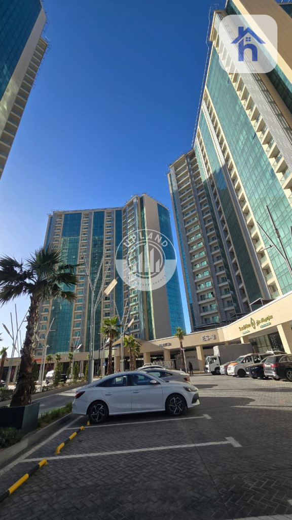 Cozy 2-Bedroom Apartment in Empire Square Resim 2