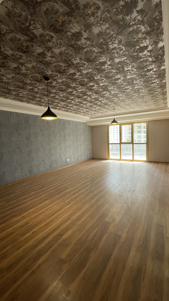 Spacious 3-Bedroom Apartment in Prime Location