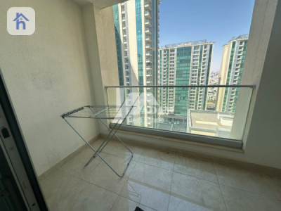 Studio Apartment image 10