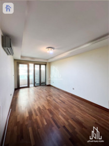 Apartment (240m²) Image 8