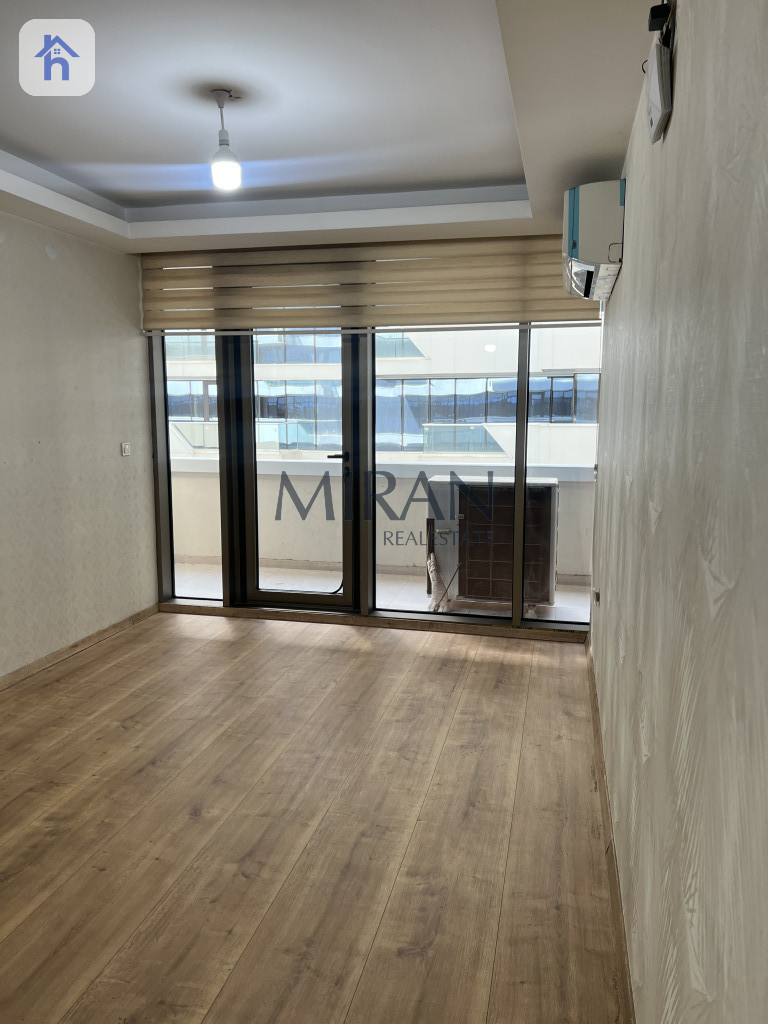 Cozy one bedroom apartment in Star Towers
