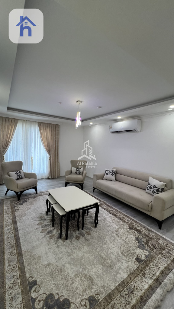 شوقەیەکی تایبەت بە یەک ژووری نوستن لە شوێنێکی نایاب
