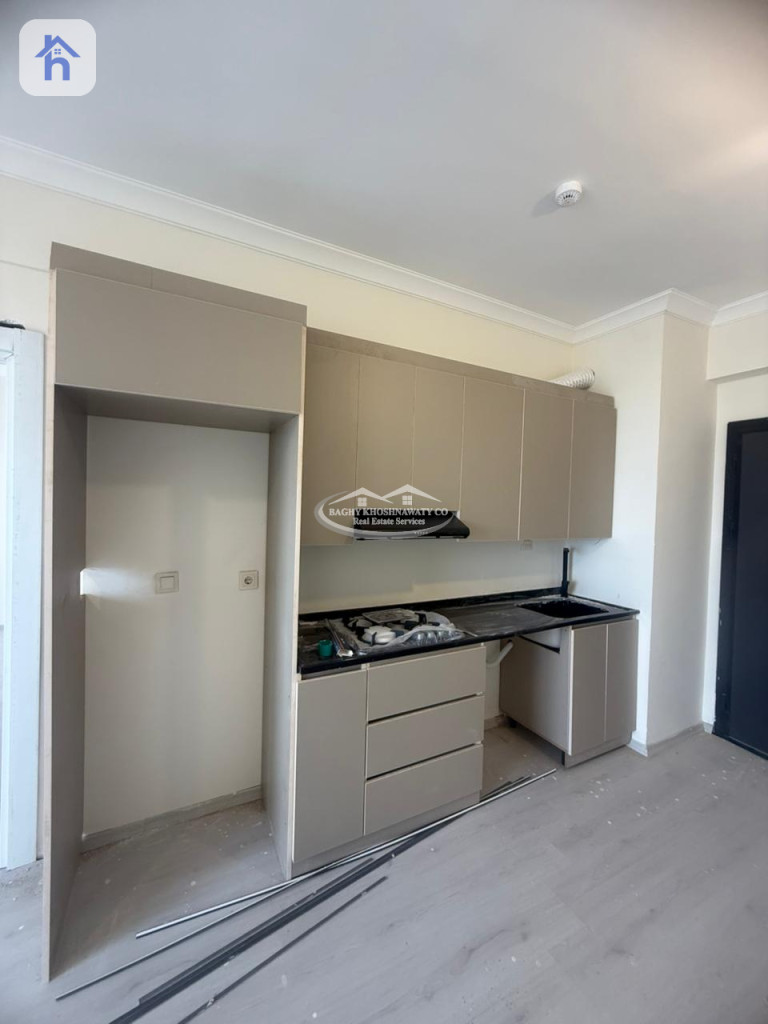 شقة الواجهة الخارجیة