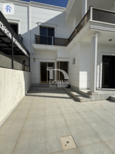 House (240m²) Image 3