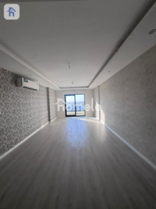 Stylish Rental Apartment in Prime Location image 2