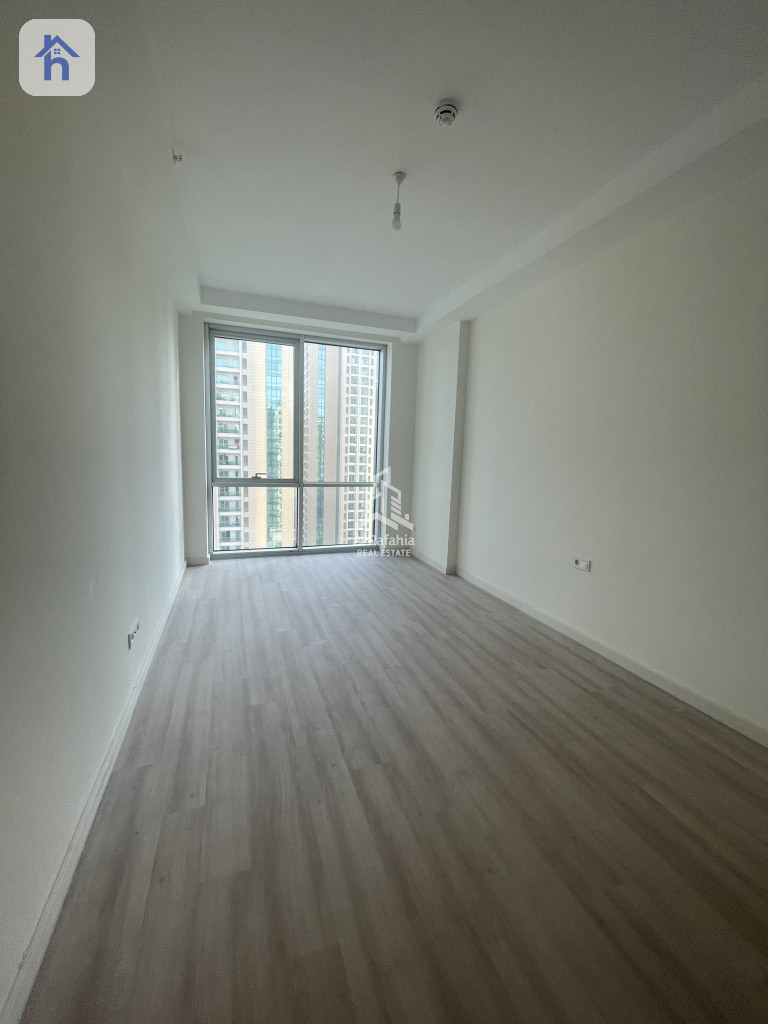 Modern 2BR flat in tower with amenities Image 2
