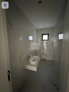 Spacious house in Spanish Village 2 image 17