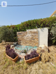 House Opposite Garden Image 32