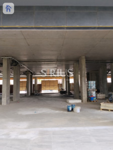 Modern showroom with large space image 1