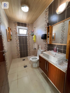 Elegant 4 Bedroom House in Ganjan City Image 10