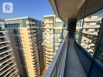 Internal View Apartment Image 8