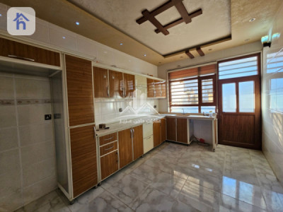 Modern 4 Bedroom House Resim 4