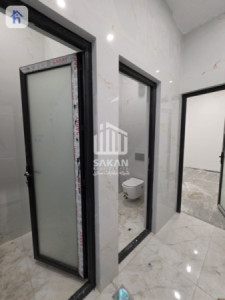 پێشانگایەکی لوکس لە شاری بازرگانی ئارام image 17